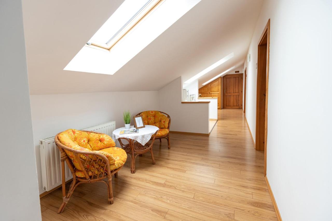 Berkenye Vendeghaz Hotel Balatonfured Bagian luar foto