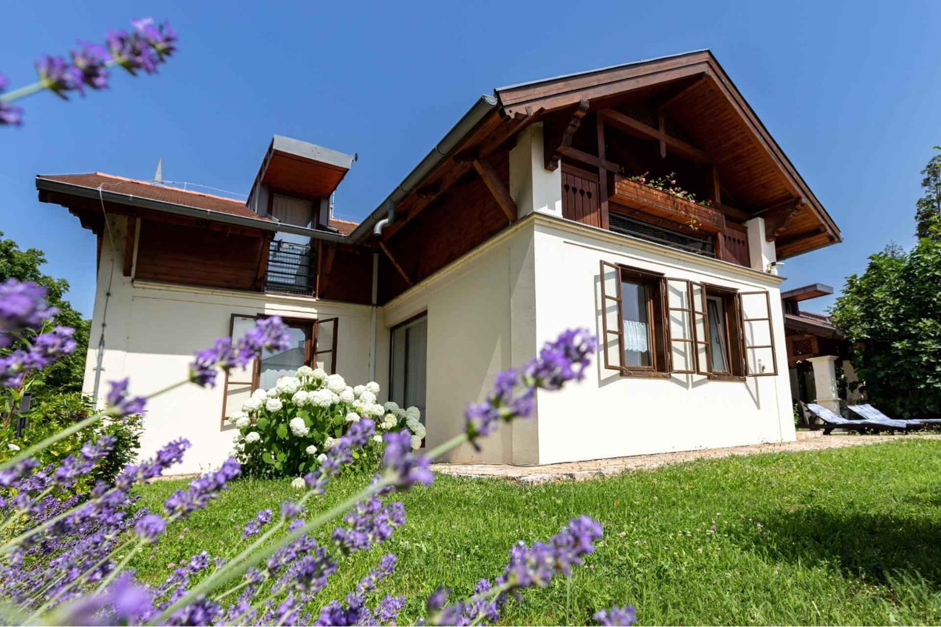 Berkenye Vendeghaz Hotel Balatonfured Bagian luar foto